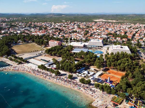 Apartments Milka Vodice Exterior foto